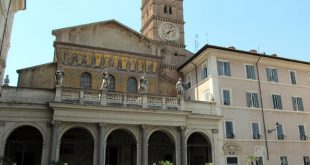 Romanico a Roma santa Maria in Trastevere